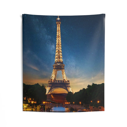 Night view Eiffel Tower In Paris Tapestry